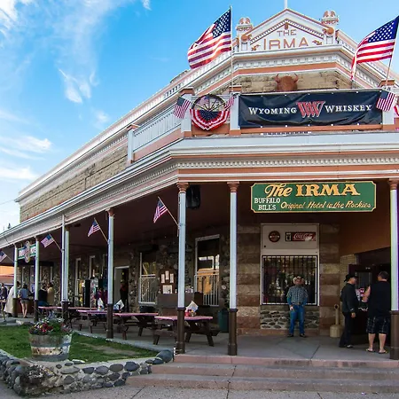 Irma Hotel